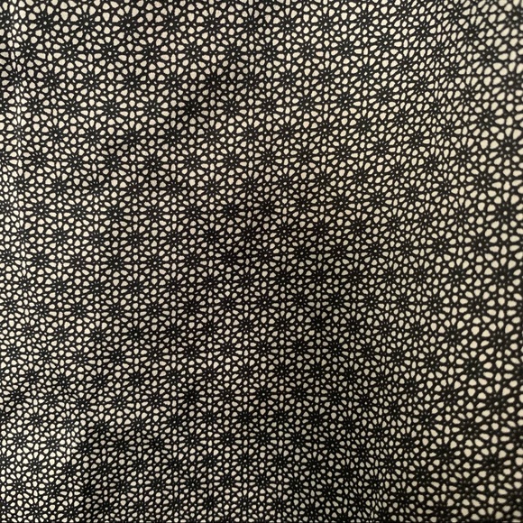 Geometric Print Tank - Picture 2 of 3